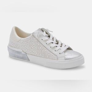 NWT Dolce Vita Zina Pearl Wide Sneakers 9.5 Wide